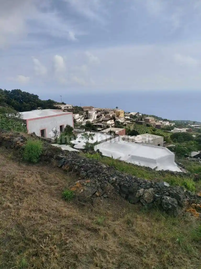 Villa in vendita a Pantelleria
