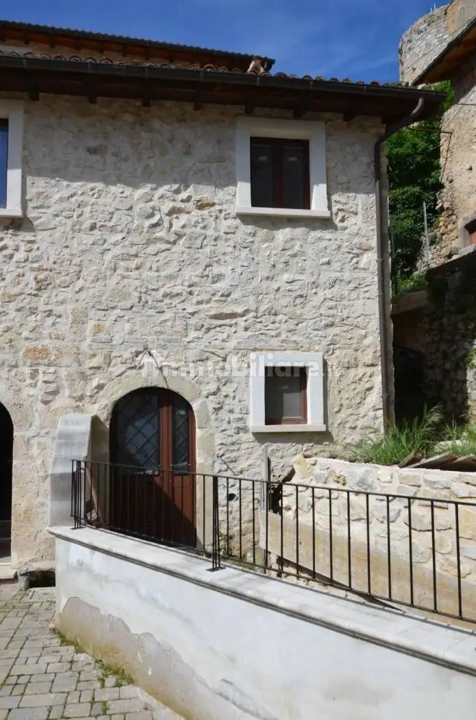 Appartamento in vendita a Ovindoli