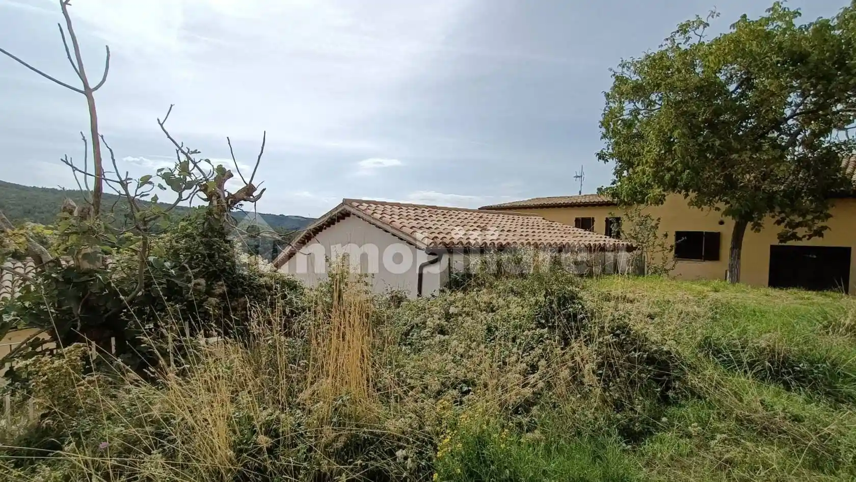 Casa indipendente in vendita a Foligno