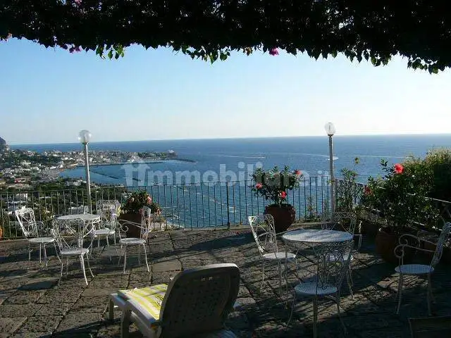 Villa in vendita a Forio