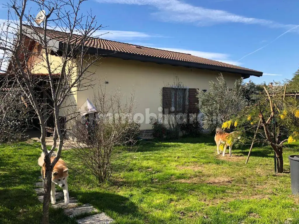 Villa in vendita a Carbonara Scrivia