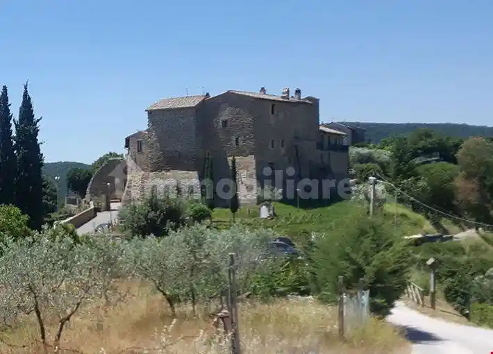 Casa indipendente in vendita a Cannara