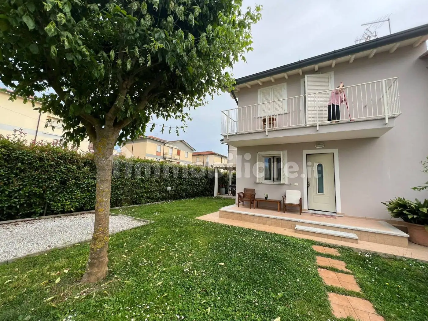 Villa in affitto a Montignoso