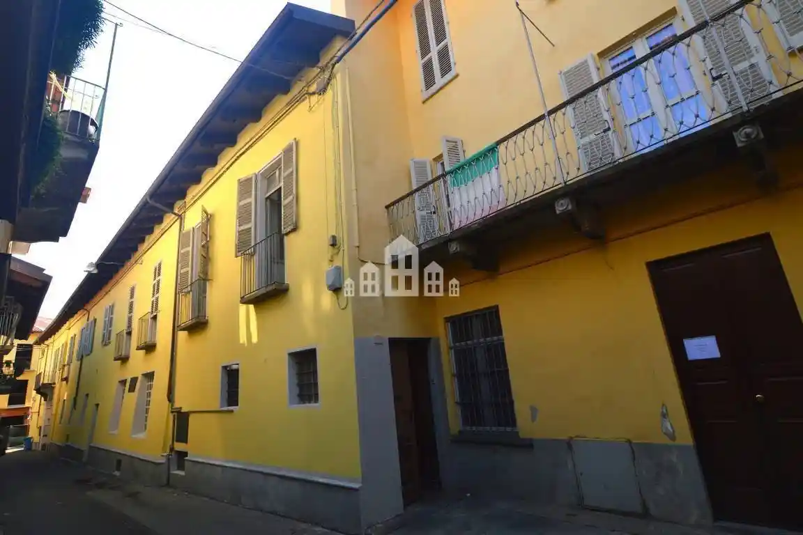 Casa indipendente in vendita a Cuorgnè