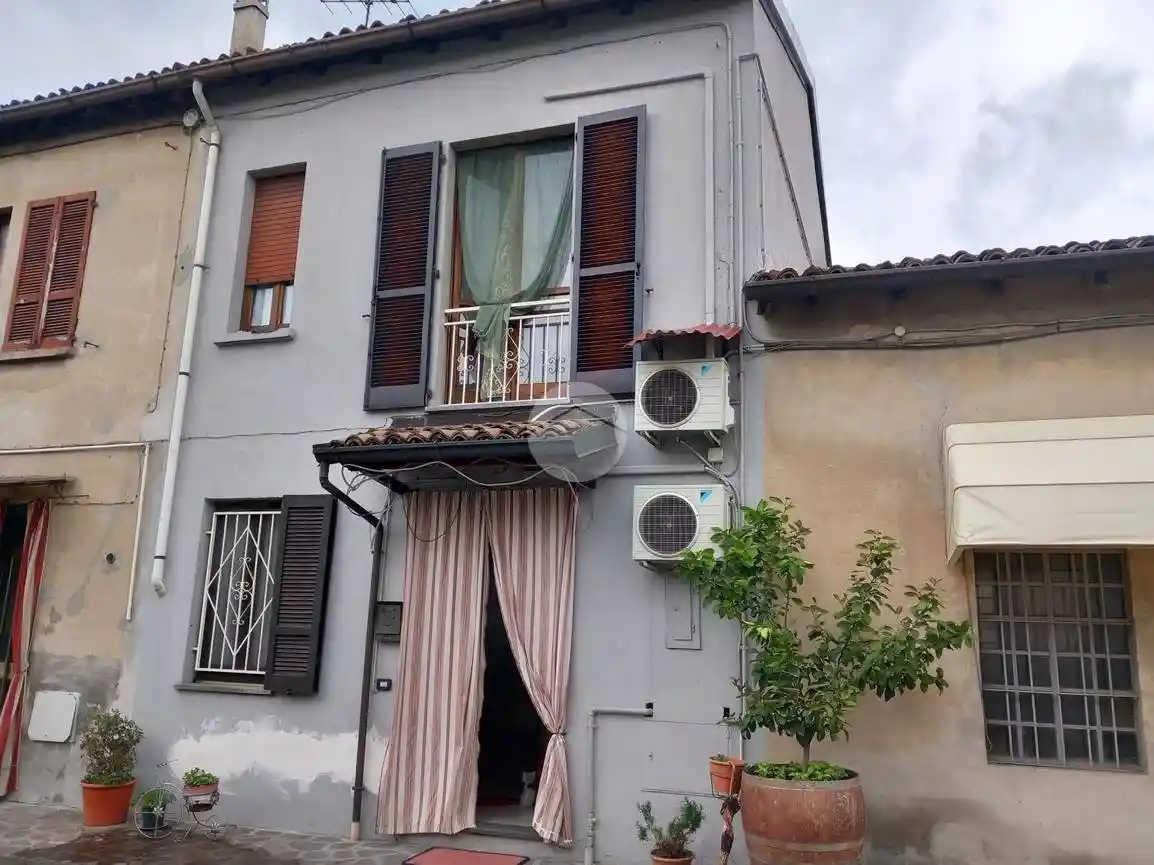 Casa indipendente in vendita a Stradella