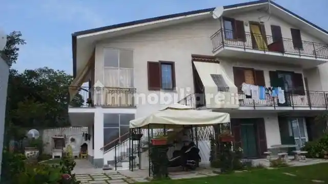 Villetta a schiera in vendita a Pontinvrea