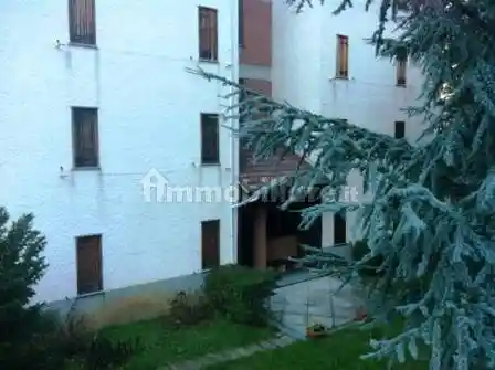 Appartamento in vendita a Urbe