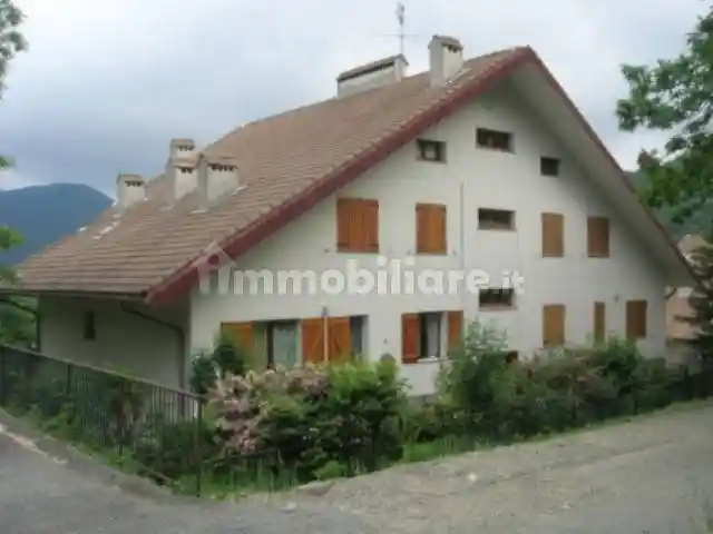 Appartamento in vendita a Urbe