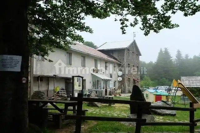 Palazzo - Edificio in vendita a Cogoleto