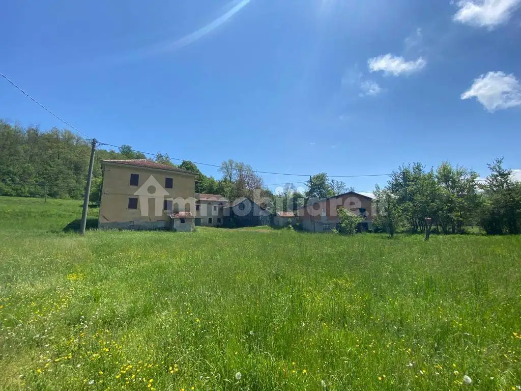 Rustico - Casale in vendita a Giusvalla