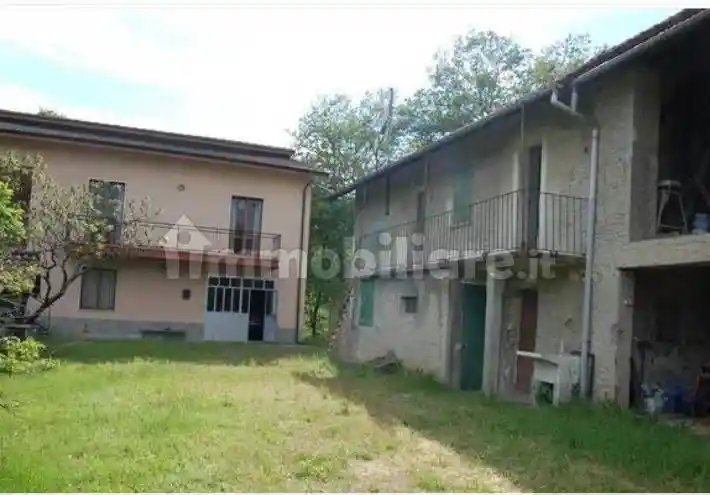 Villa in vendita a Cartosio