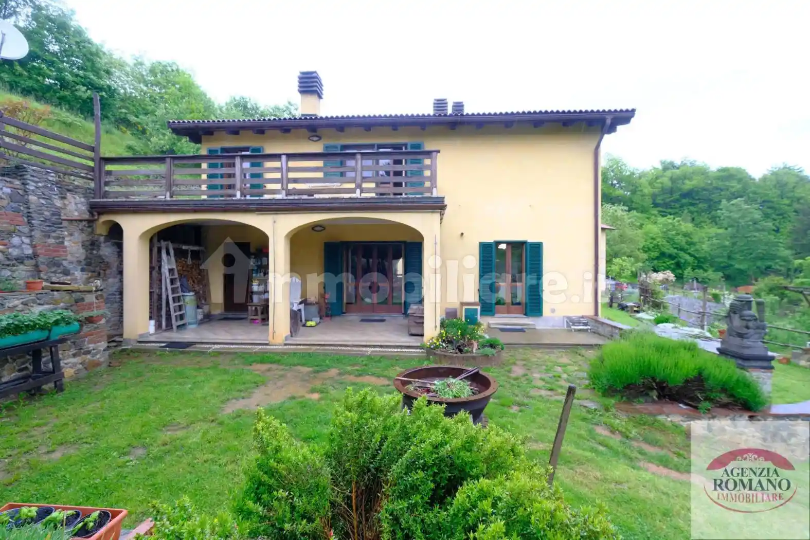 Villa in vendita a Altare