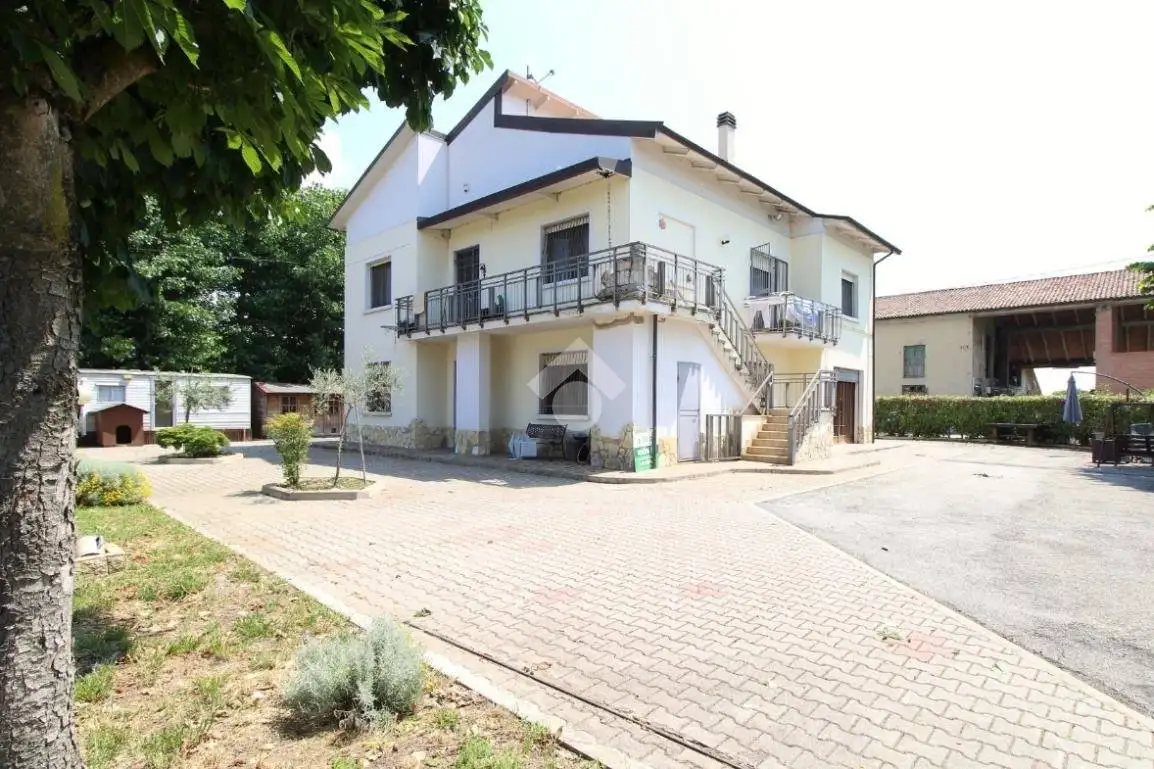 Villa in vendita a Galliera