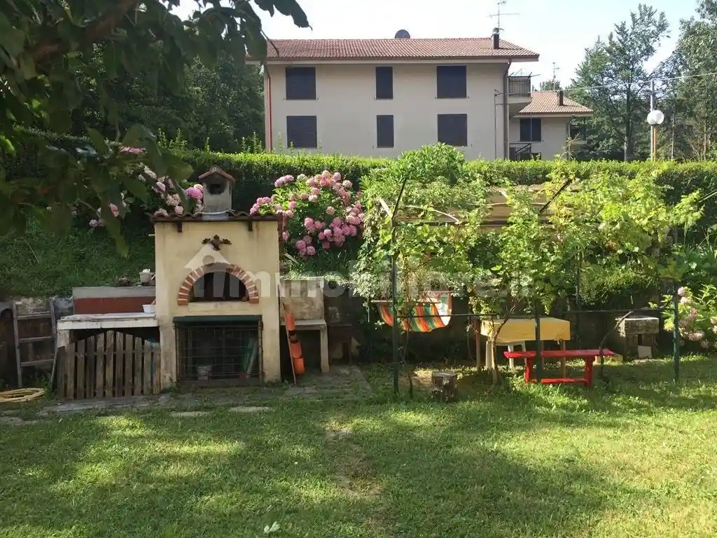 Appartamento in vendita a Urbe