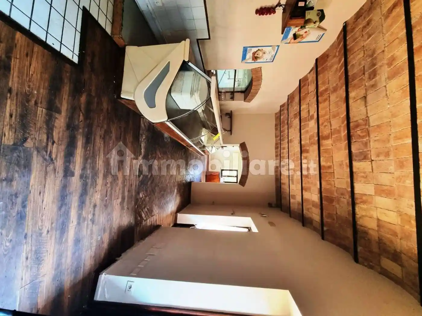 Palazzo - Edificio in Affitto - foto 4