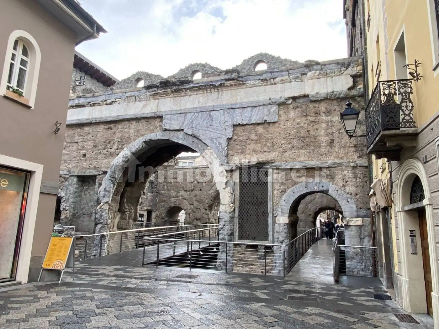 Monolocale via Sant'Anselmo 4, Centro, Aosta - foto 2