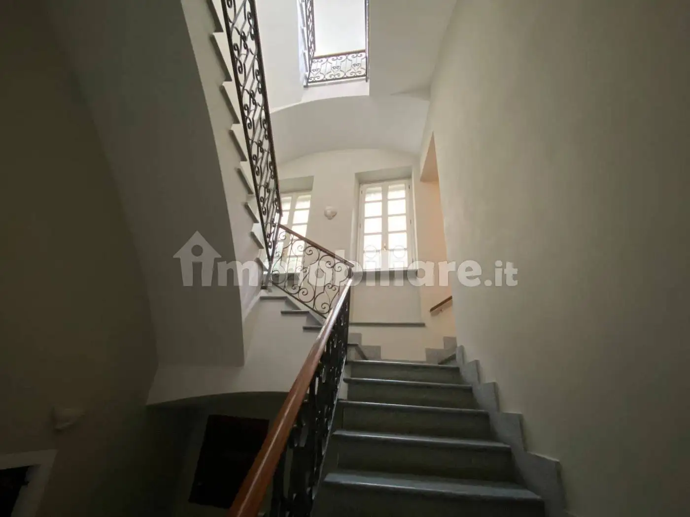 Monolocale via Sant'Anselmo 4, Centro, Aosta - foto 5