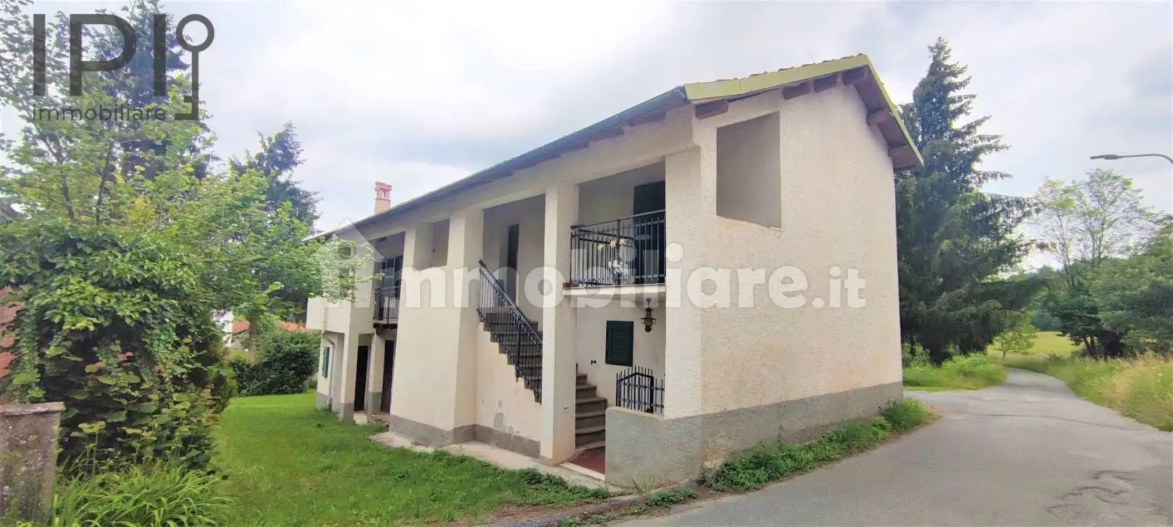 Rustico - Casale in vendita a Giusvalla