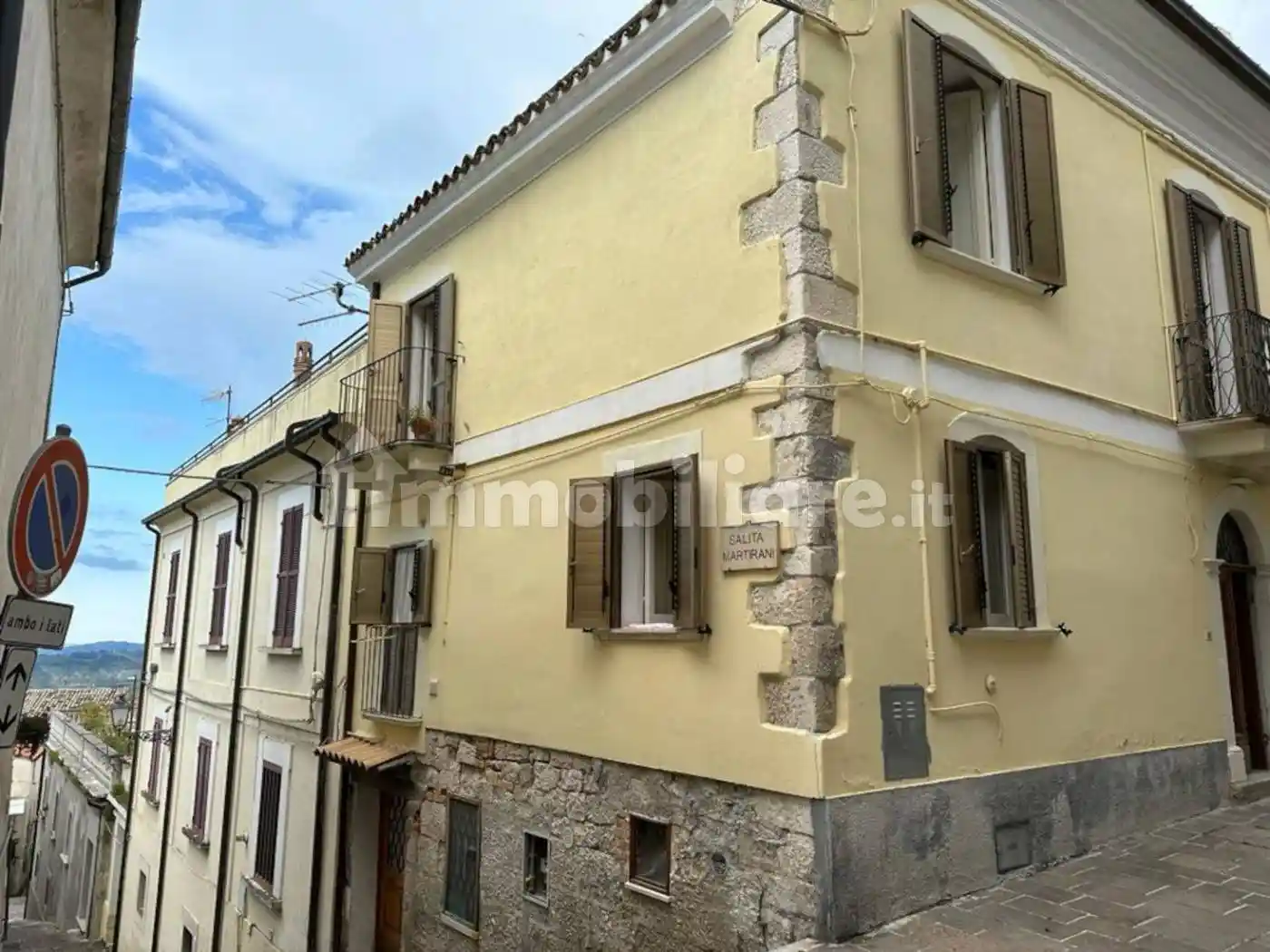 Terratetto unifamiliare corso Vittorio Emanuele 48, Centro, San Valentino in Abruzzo Citeriore - foto 2