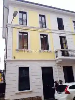 Appartamento in vendita a Lesmo