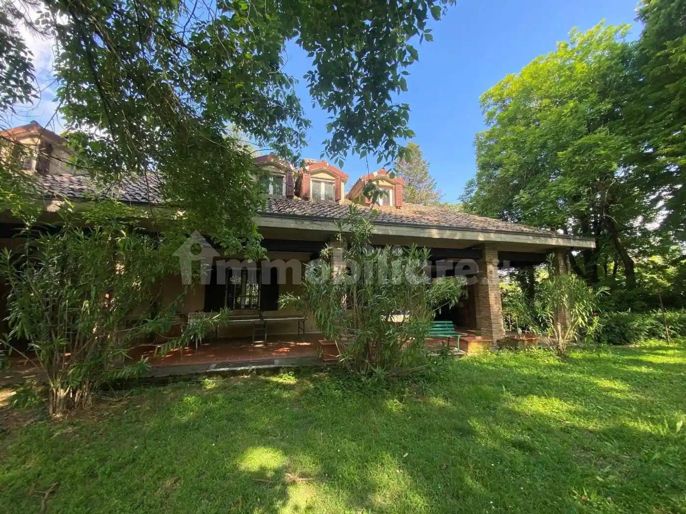 Villa in vendita a Valsamoggia