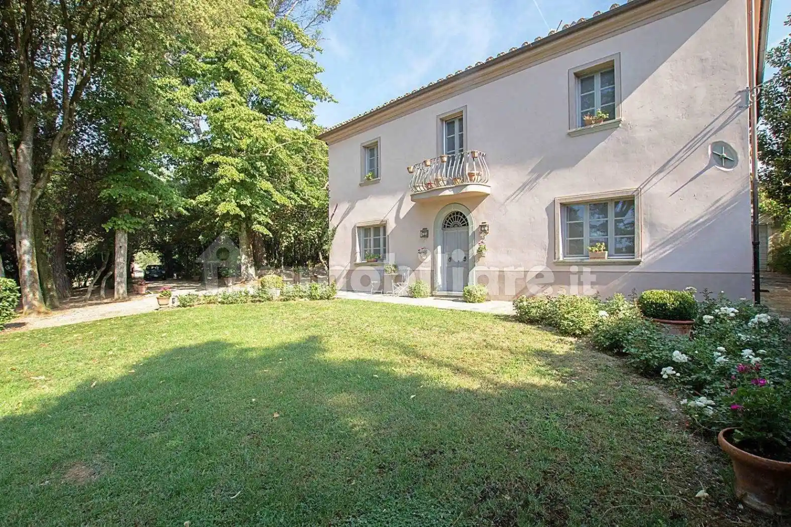 Villa in vendita a Foiano della Chiana