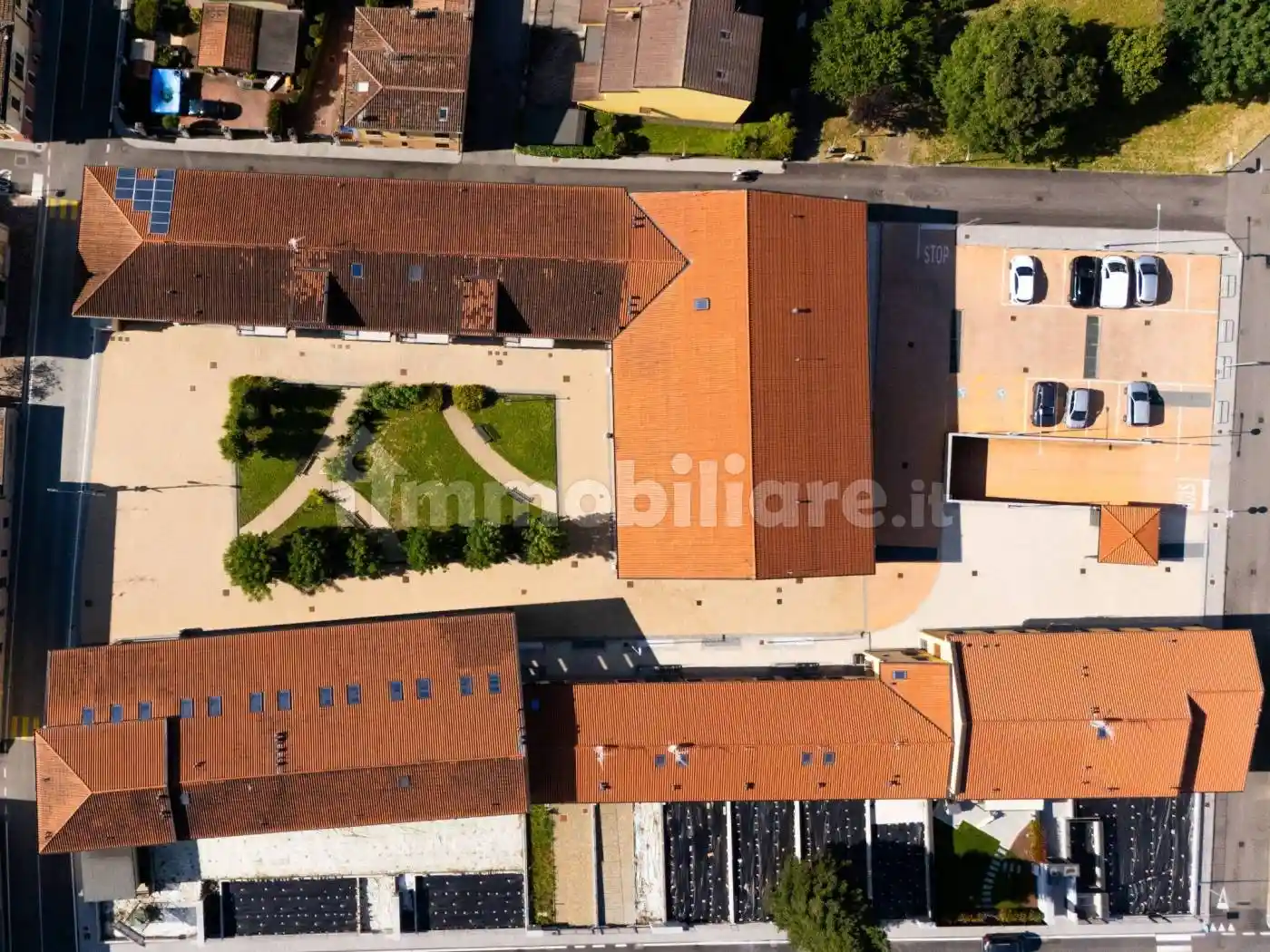 Appartamenti e Negozi - locali commerciali di nuova costruzione a Cremona - foto 2