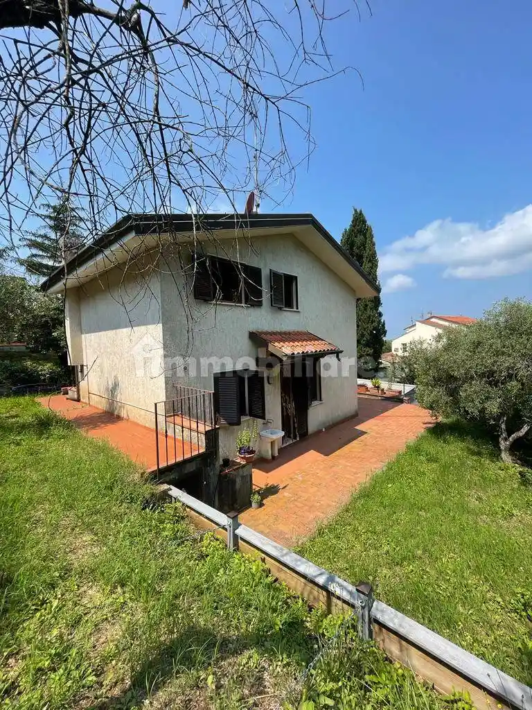 Villa in vendita a Massarosa