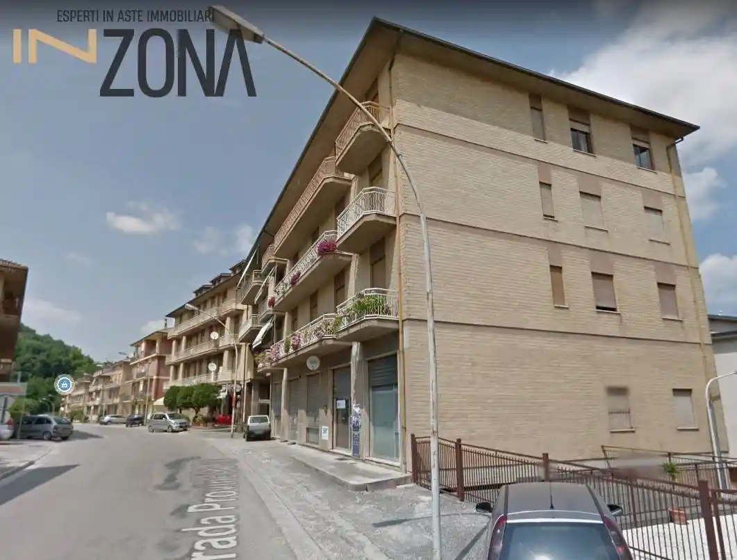 Quadrilocale viale della Repubblica 31, Centro, Comunanza - foto 4