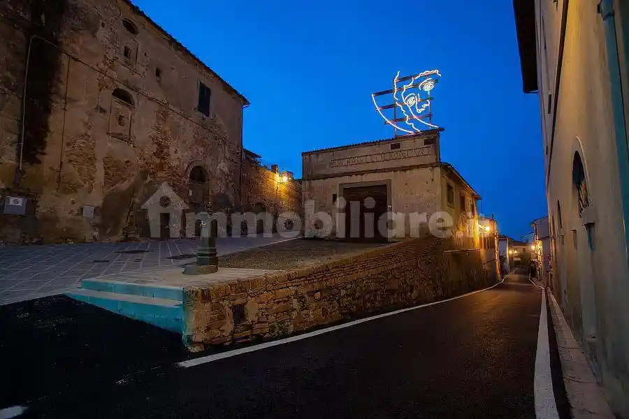 Rustico - Casale in vendita a Peccioli