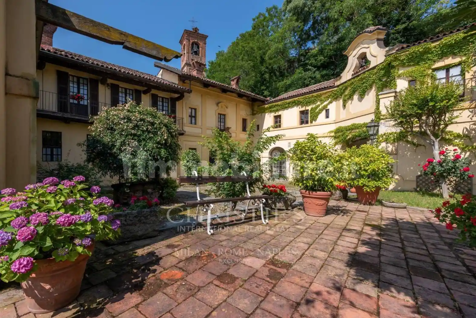 Villa in vendita a Mombello Monferrato