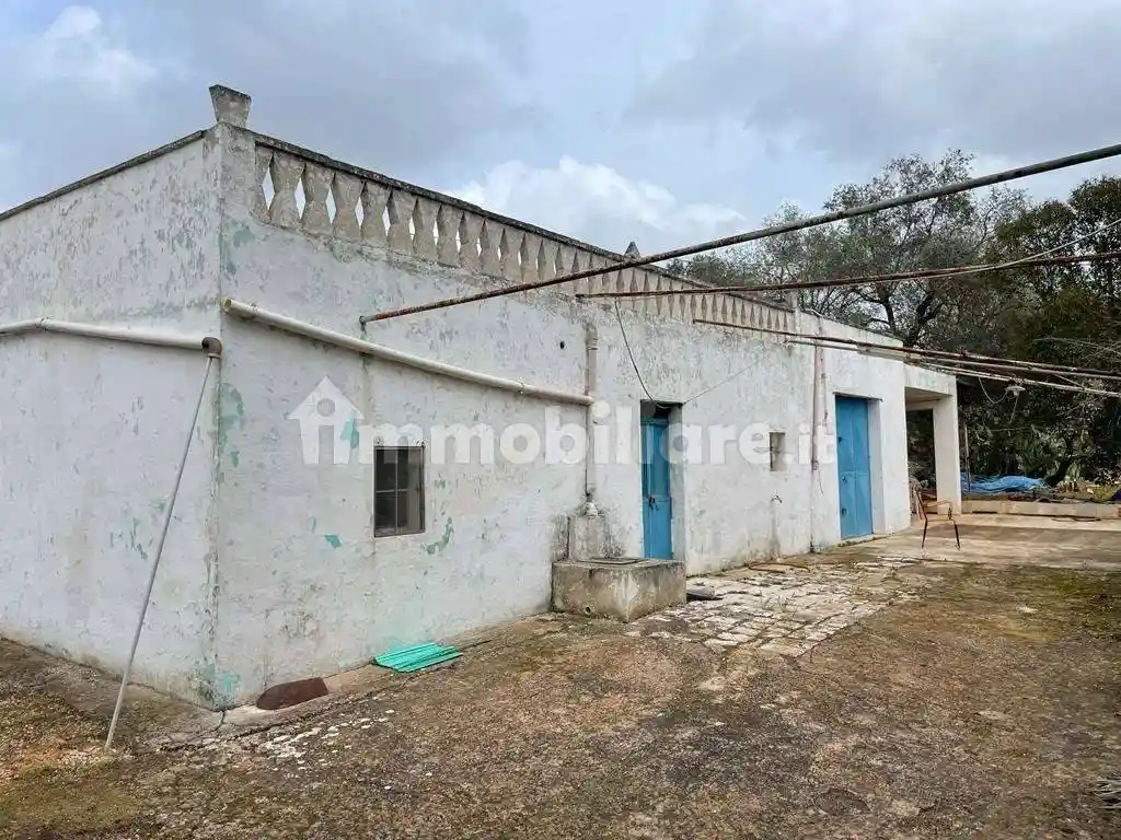 Rustico - Casale in vendita a Ostuni