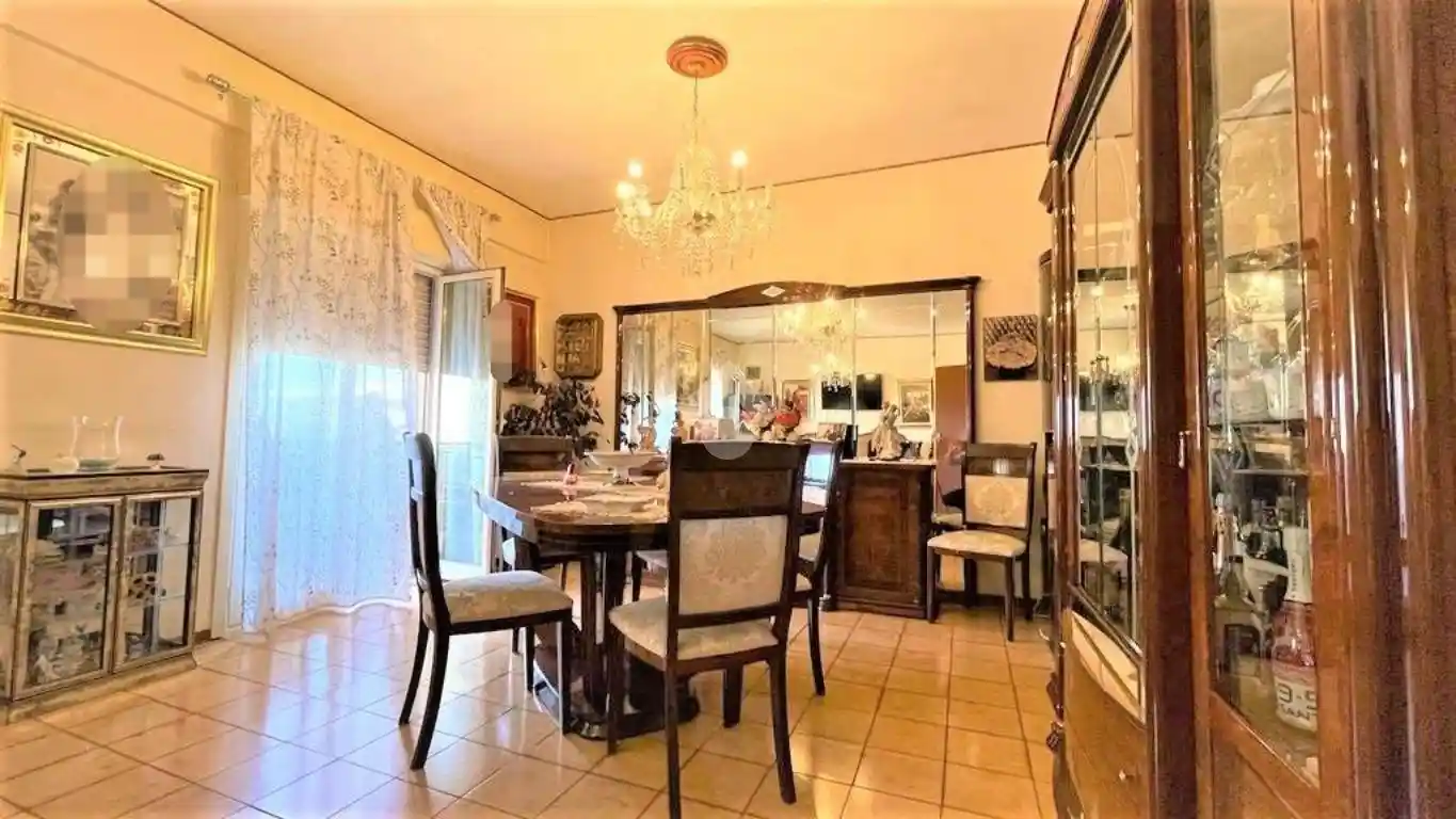 Appartamento in vendita a Palermo