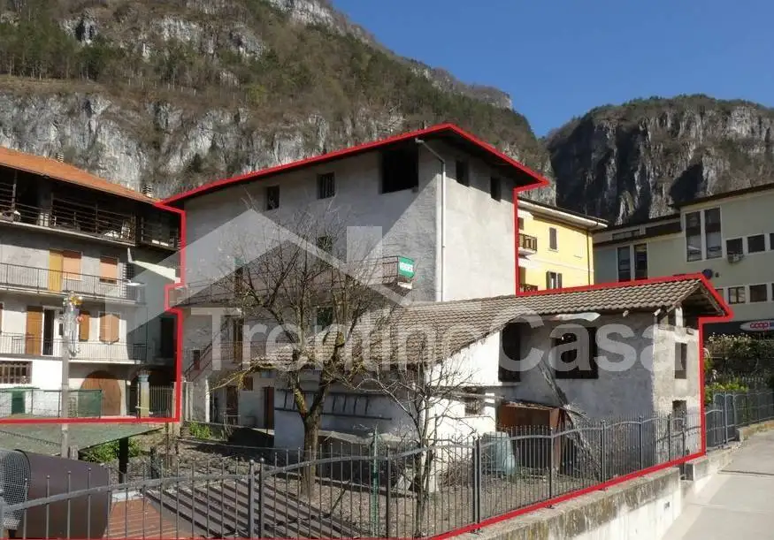 Casa indipendente in vendita a Storo