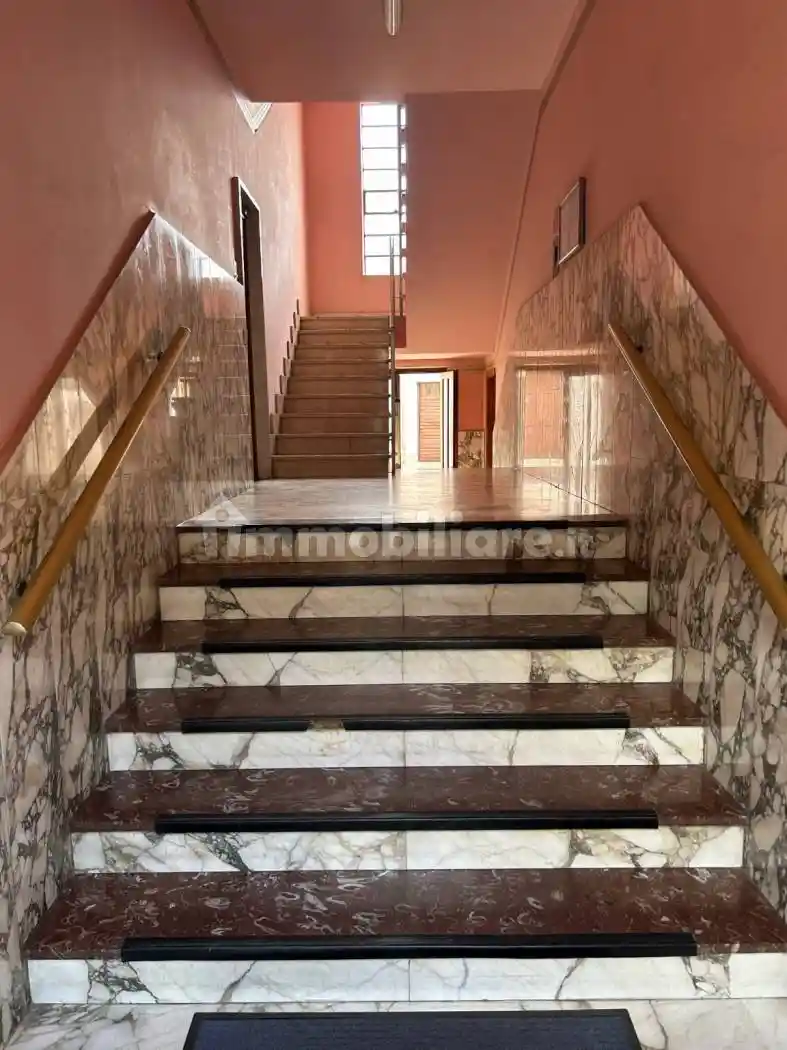 Palazzo - Edificio in vendita a Cigliano