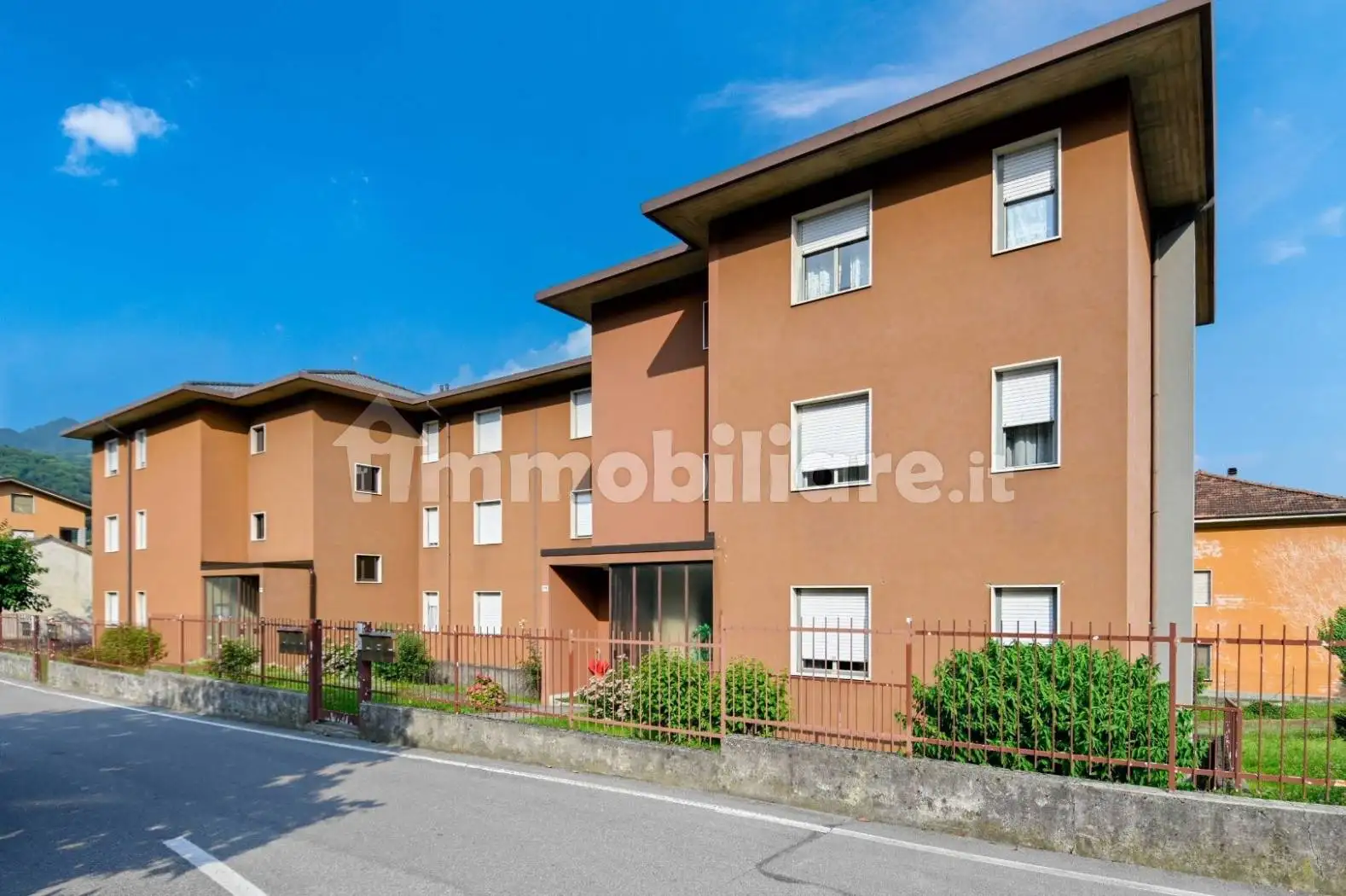 Appartamento in vendita a Colzate