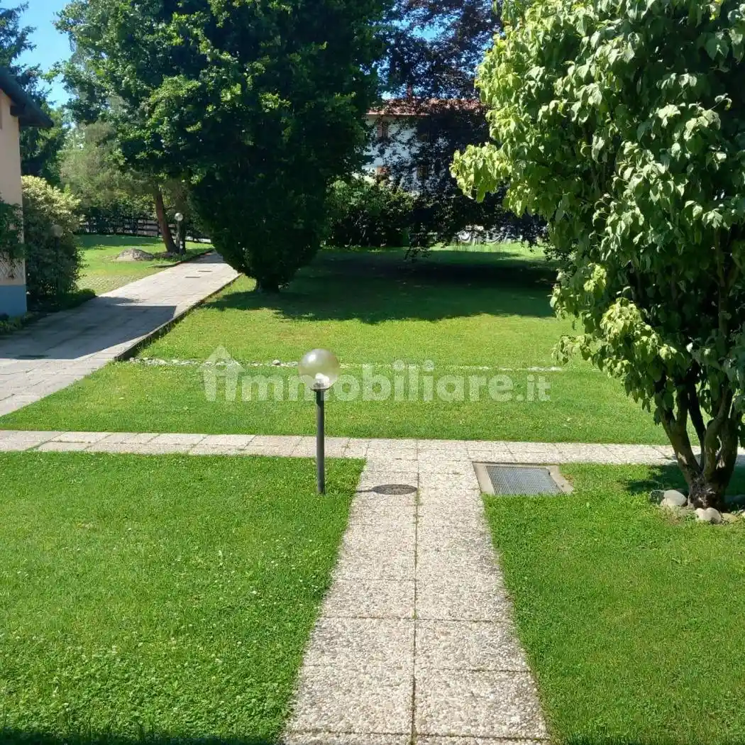 Villa unifamiliare via Ticino Novelli 30, Centro, Castelletto Sopra Ticino - foto 3