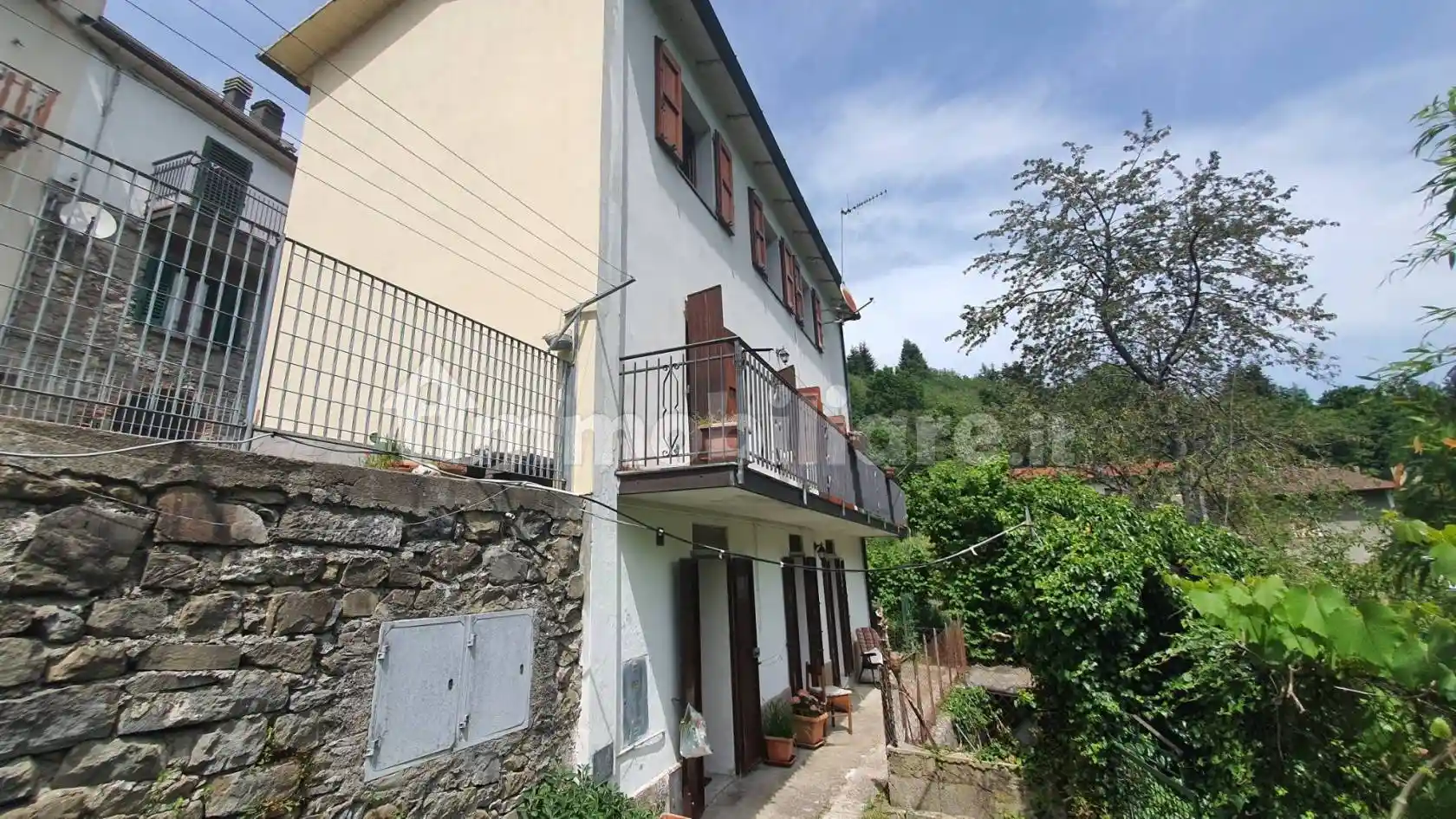 Casa indipendente in vendita a Alto Reno Terme