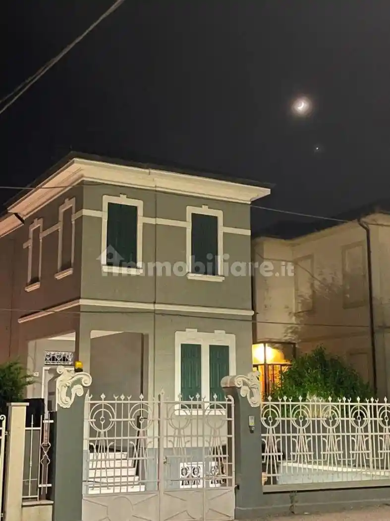 Villa in vendita a Legnago