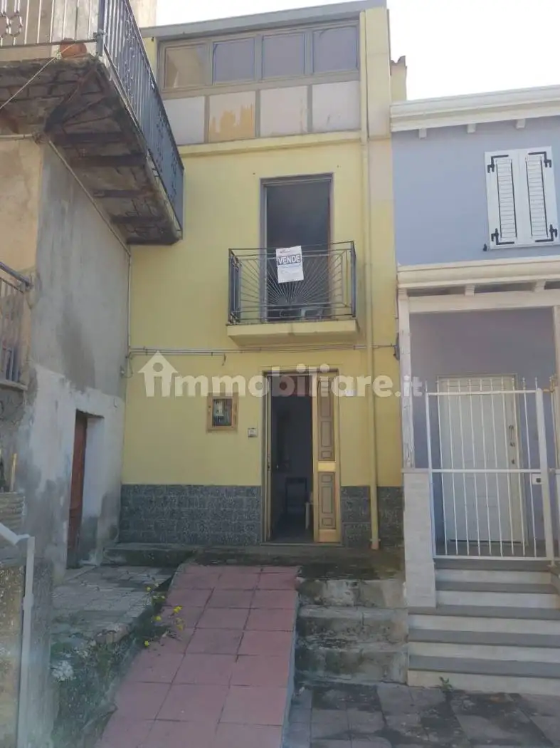 Appartamento in vendita a San Salvatore di Fitalia