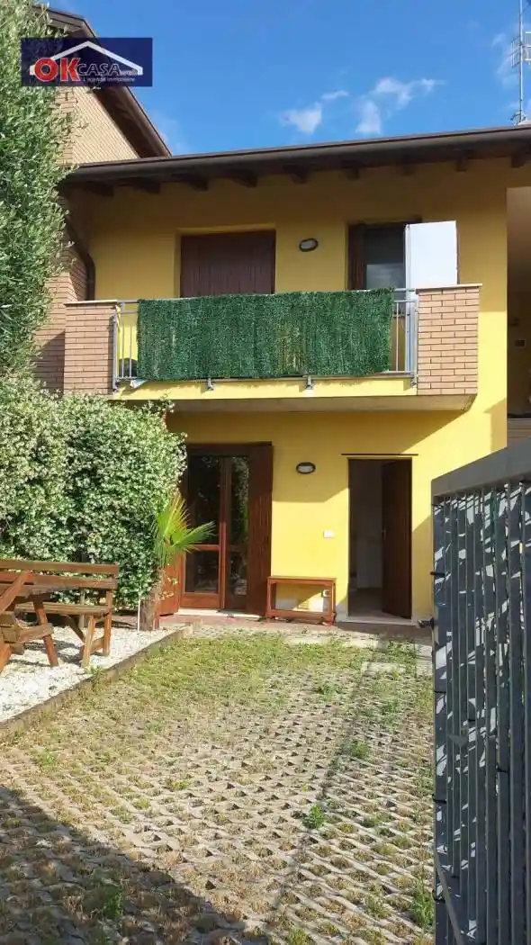 Villetta a schiera - foto 2