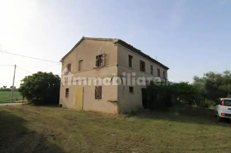 Rustico - Casale in vendita a San Marcello
