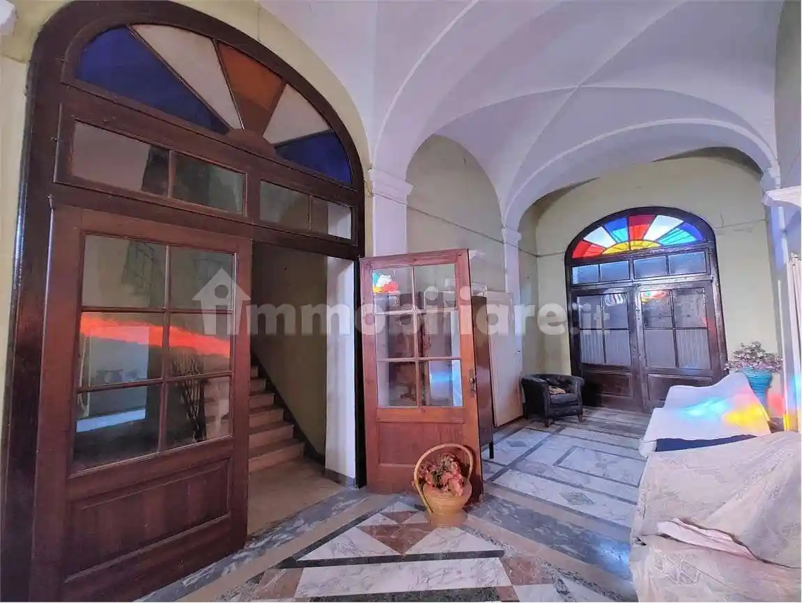 Villa in vendita a Cadeo