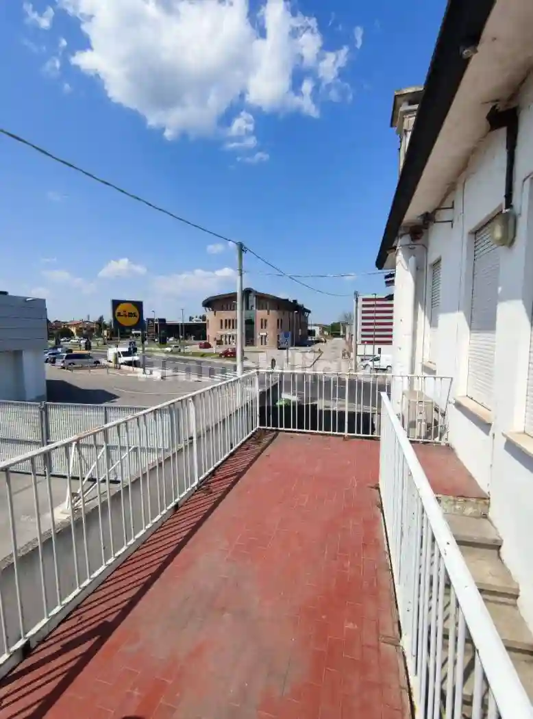 Palazzo - Edificio - foto 2