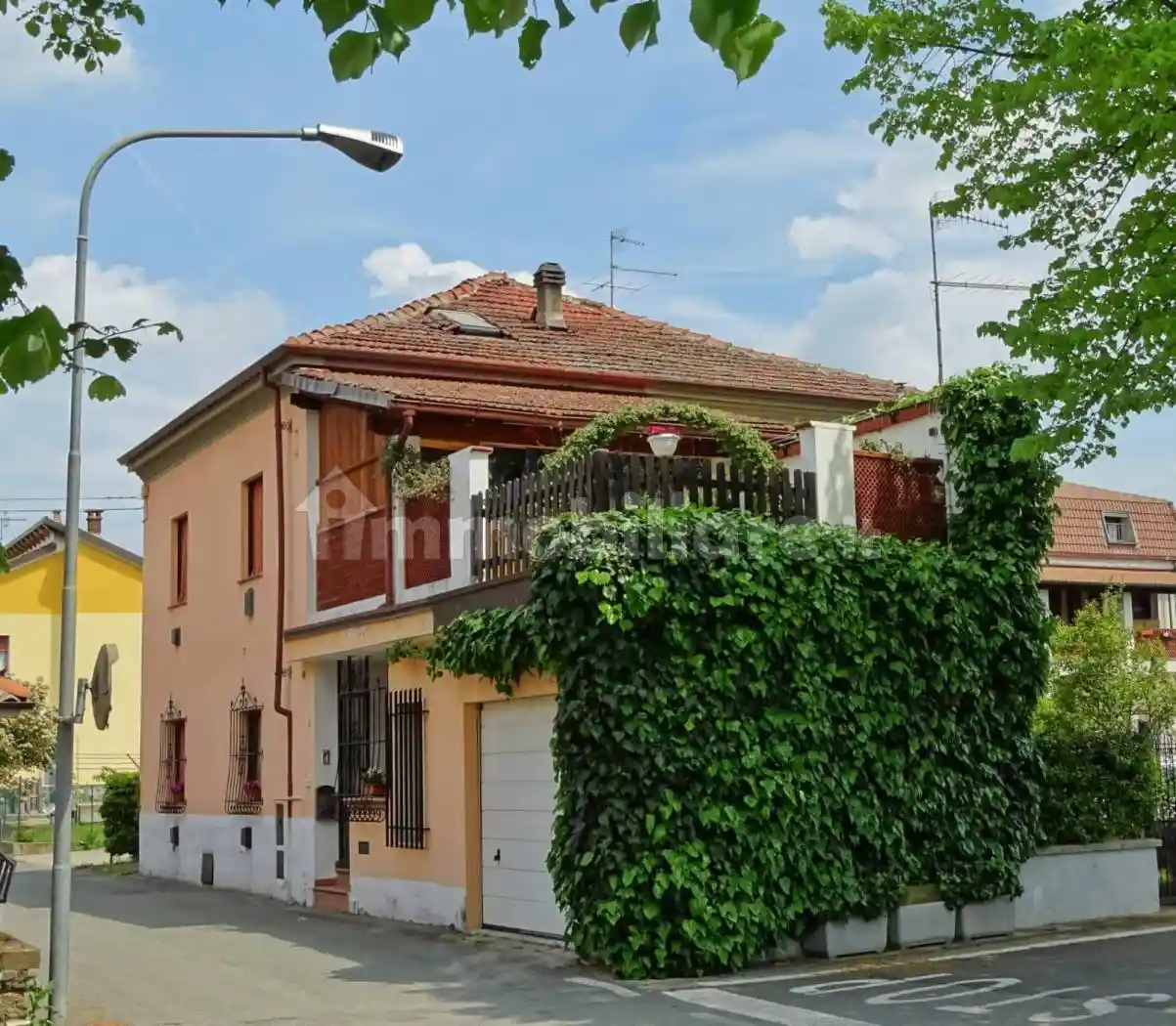 Casa indipendente in vendita a Bistagno