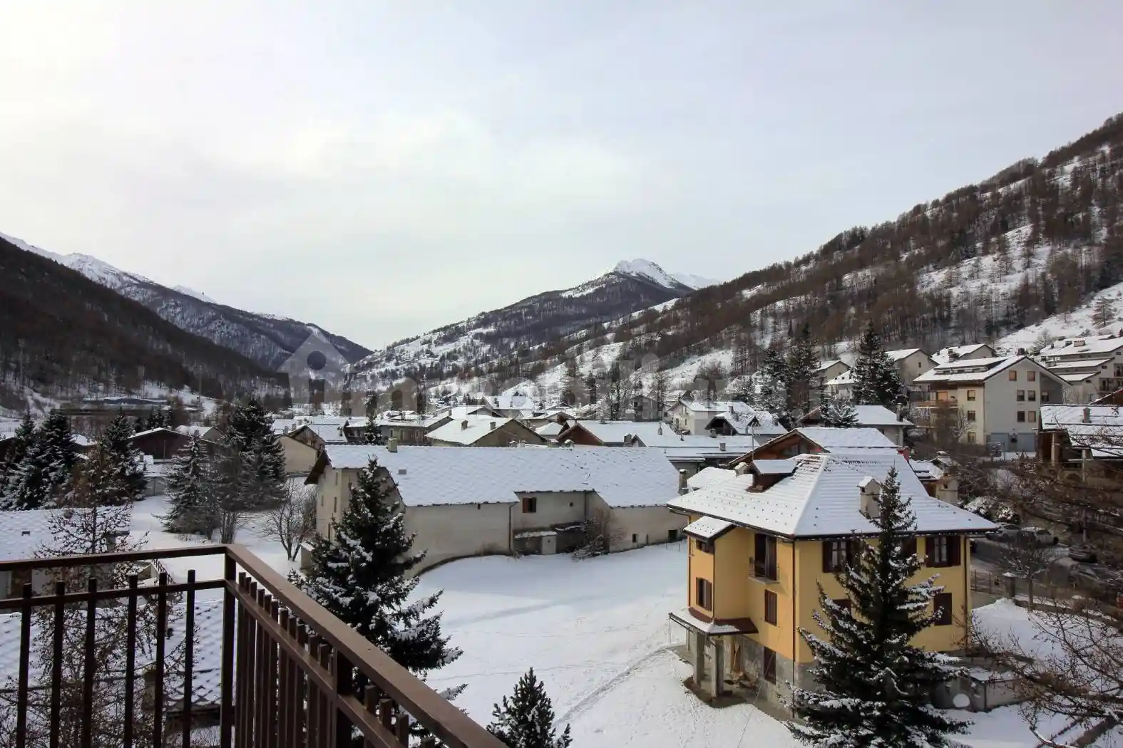 Appartamento in vendita a Pragelato