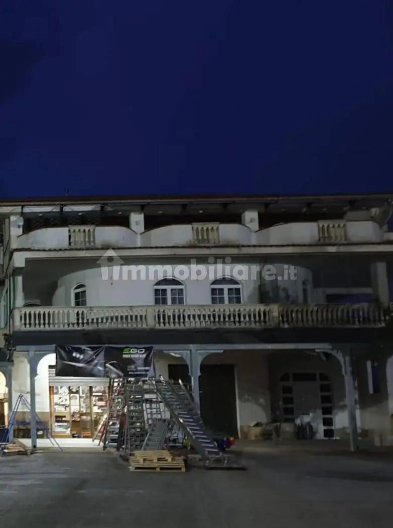 Villa in vendita a Padula