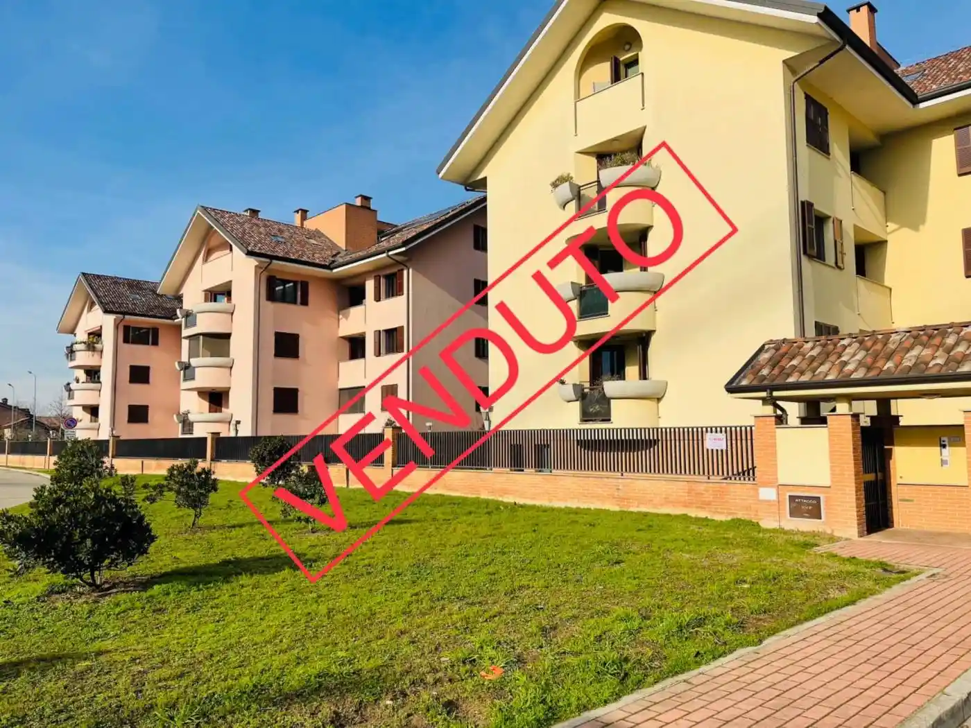 Appartamento in vendita a Assago