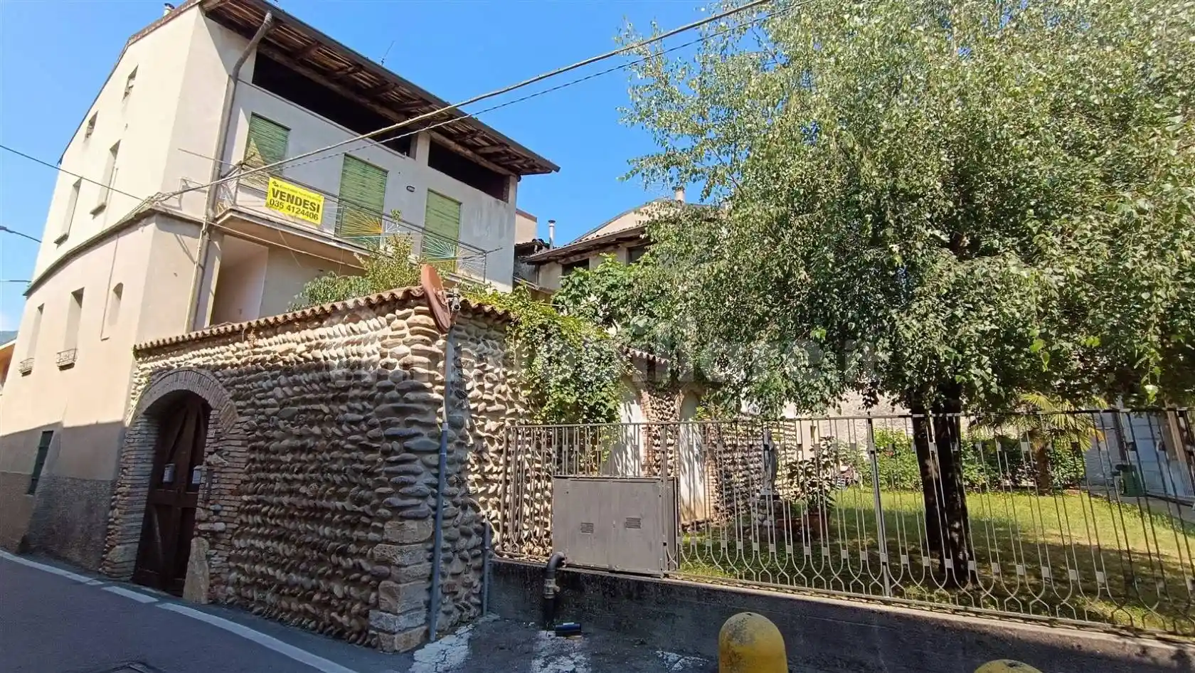 Casa indipendente in vendita a Villa di Serio