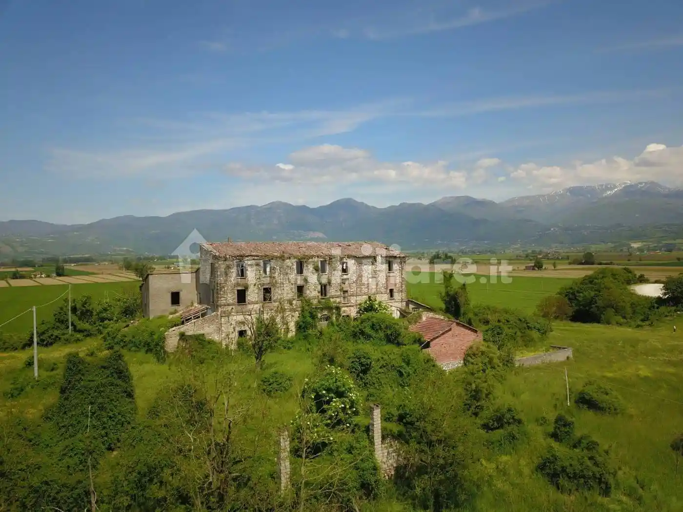Palazzo - Edificio in vendita a Rieti